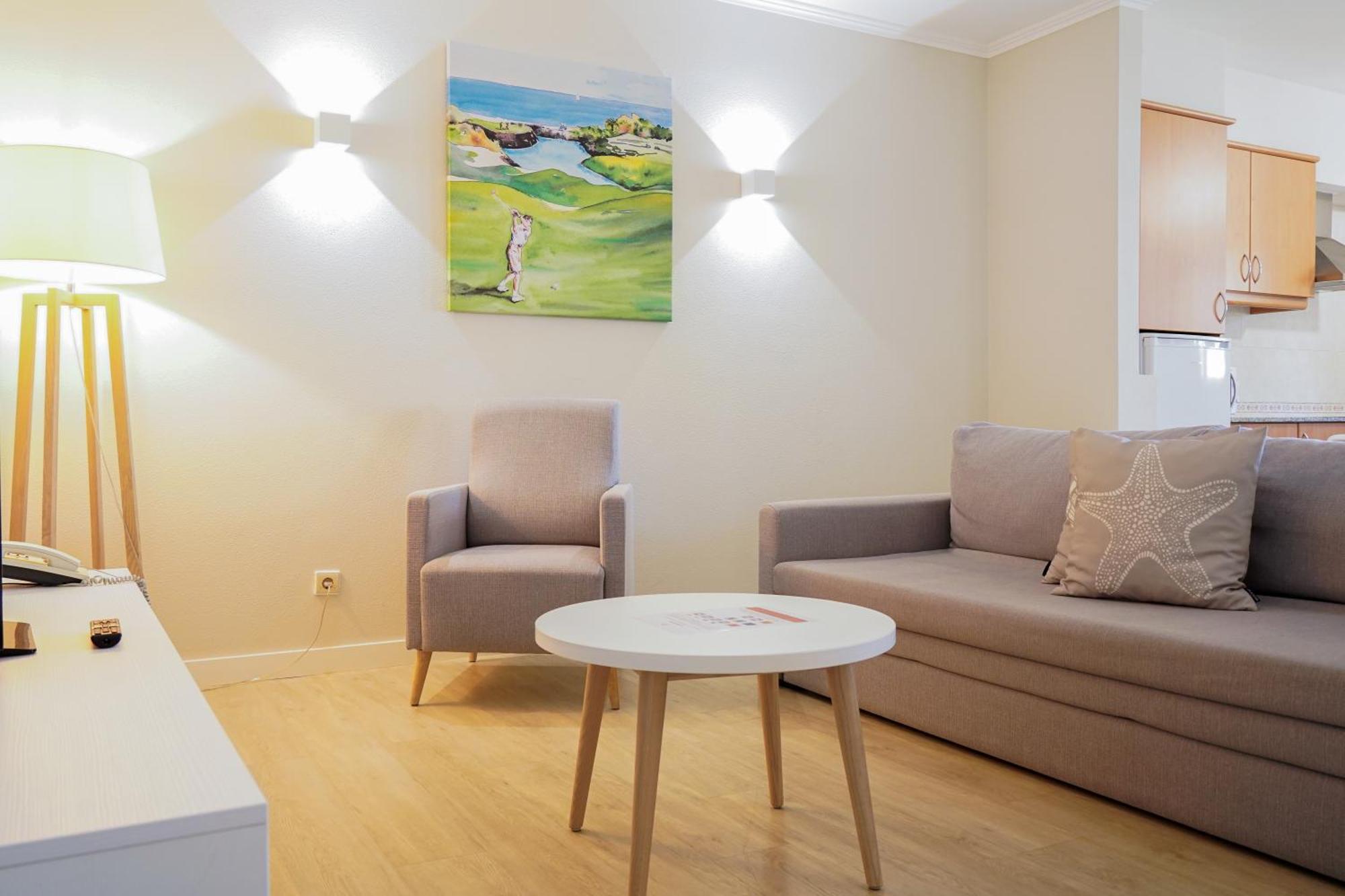 Vitors Plaza Aparthotel Portimao Luaran gambar