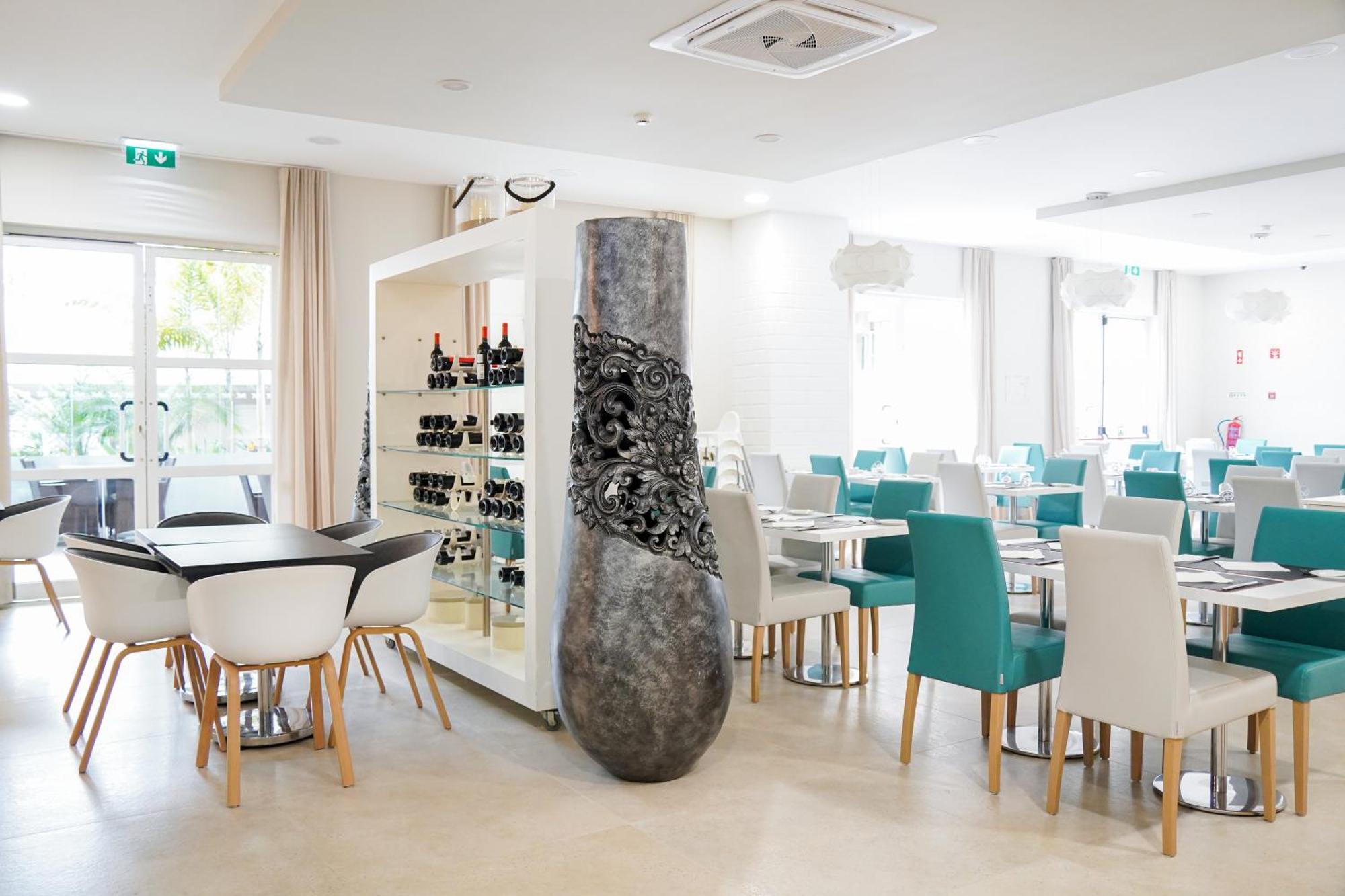 Vitors Plaza Aparthotel Portimao Luaran gambar
