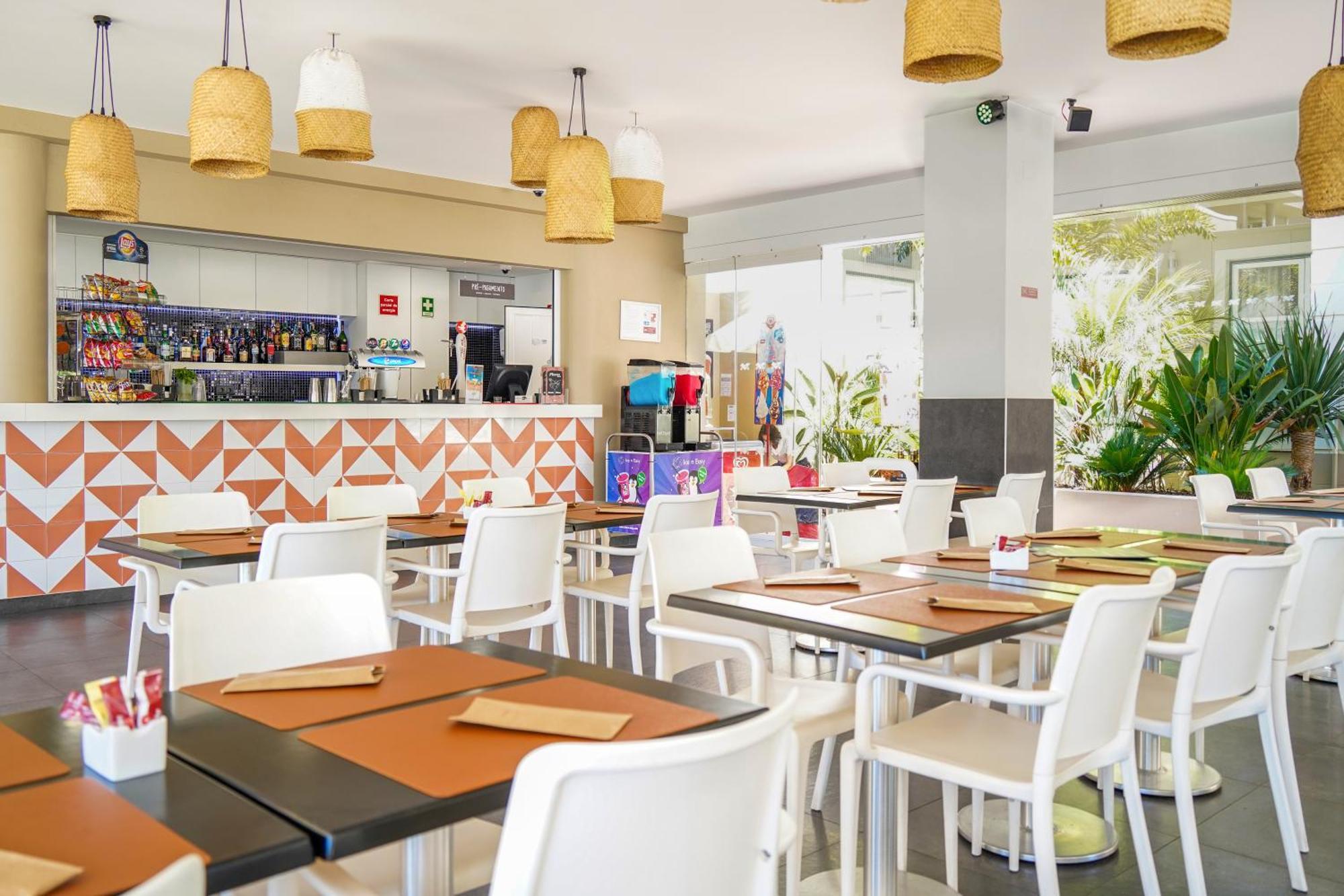 Vitors Plaza Aparthotel Portimao Luaran gambar