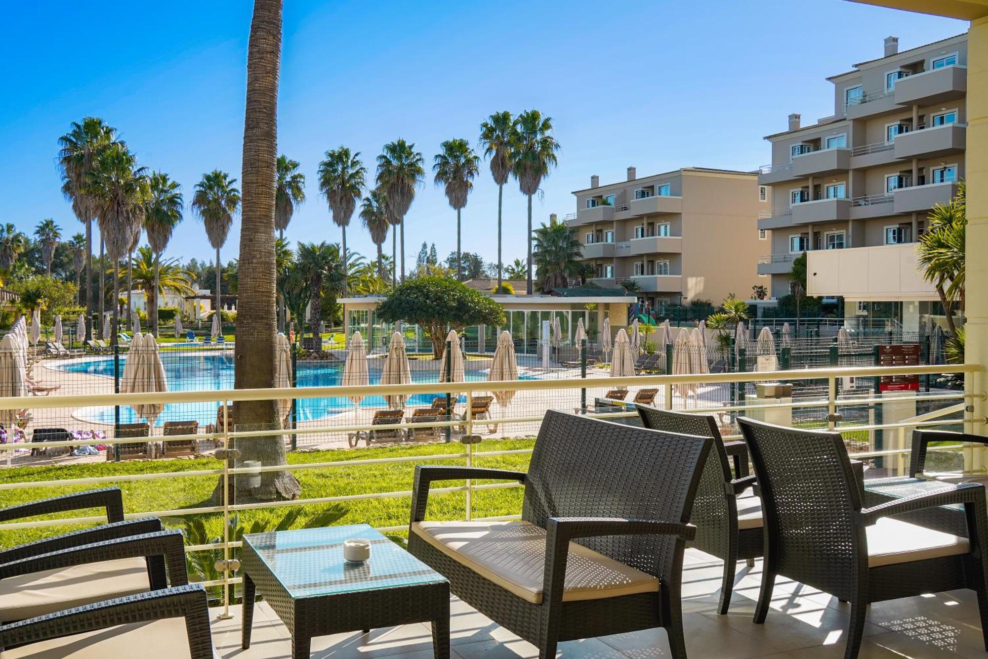 Vitors Plaza Aparthotel Portimao Luaran gambar